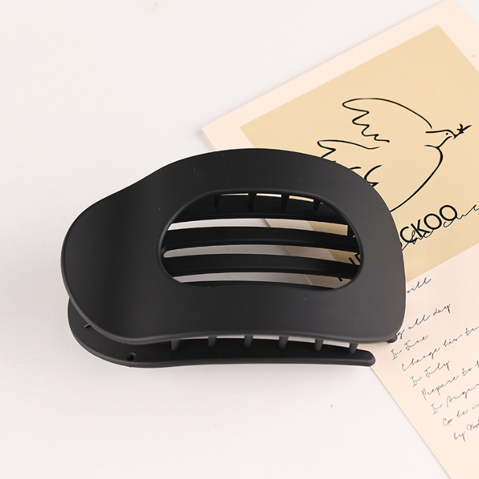 4 Pack Flat Hair Claw Clips Round Flat Hair Clip Strong Hold Lay Down Claw for Women